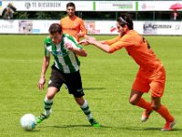 006 2016 Genemuiden HHC Hardenberg  02-07-2016: Voetbal: SC Genemuiden v HHC Hardenberg: Genemuiden/Frank Kuurman (l) of Genemuiden, Zarbaf Hamid (r) of HHC Hardenberg/